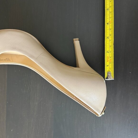 Excellent Condition Michael Kors Leather Flex MidPump Tan Beige Pointed Size 7.5 - Picture 8 of 8